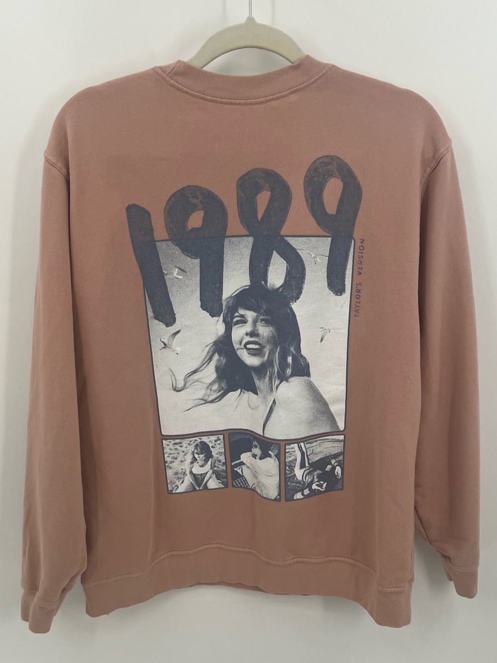 Taylor Swift 1989 Taylor’s Version Crewneck Sweatshirt - Dusty Pink